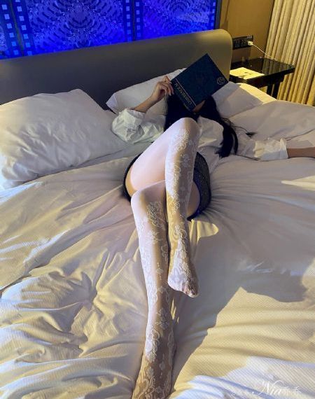 新来的女教师_4K完整视频观看