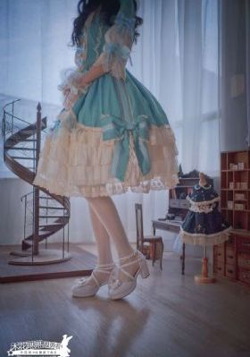 年轻女员工的滋味2_BD英语超清免费观看