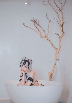 三年片在线观看完整观看_HD动漫在线观看